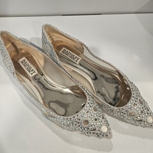 Badgley Mischka Ivory Satin Wedding Flats - Size 6